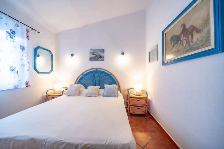 Villa Nicola vicina a tutti i servizi e alla spiaggia di Costa Rei in Costa Rei, Muravera