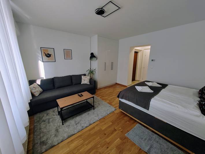 Ganze Ferienwohnung, Ferienwohnung für 2 Personen mit Balkon in Zagreb, Zagreb und Umgebung