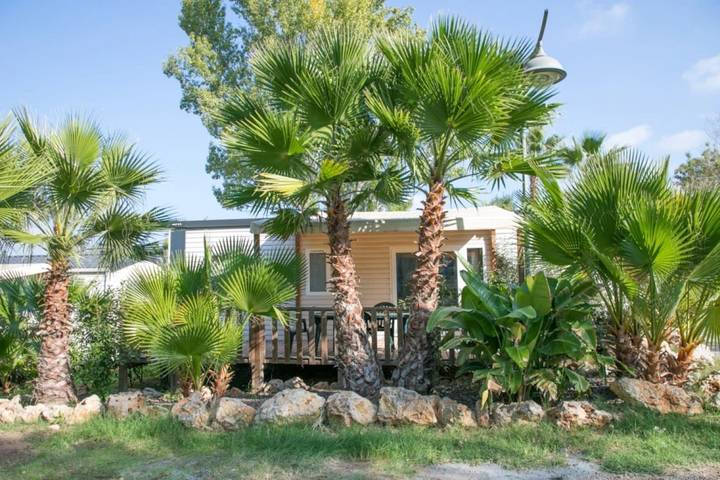 Camping pour 8 personnes à Fréjus - 3