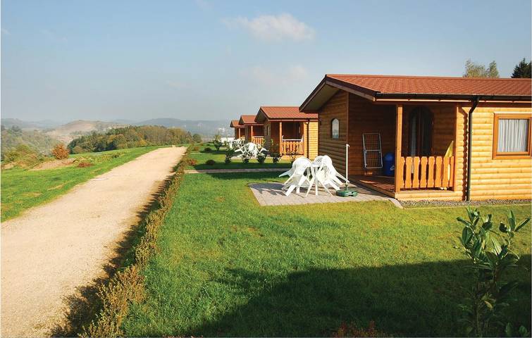 Ferienhaus für 4 Personen, mit Terrasse und Garten in Gerolstein