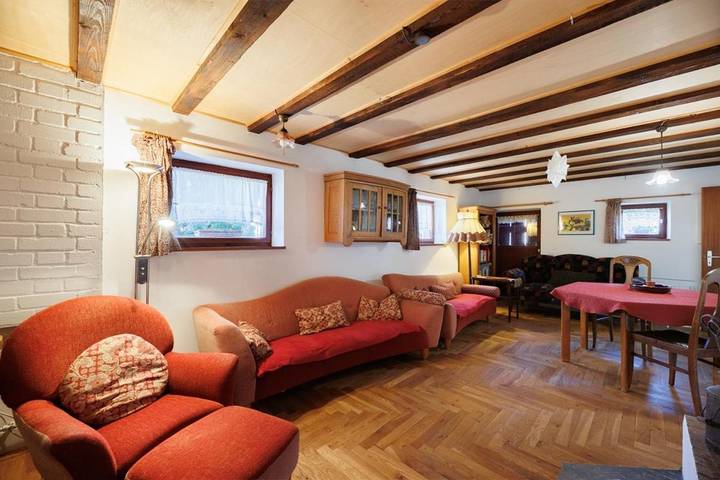 Ferienhaus für 15 Personen, mit Balkon und Terrasse