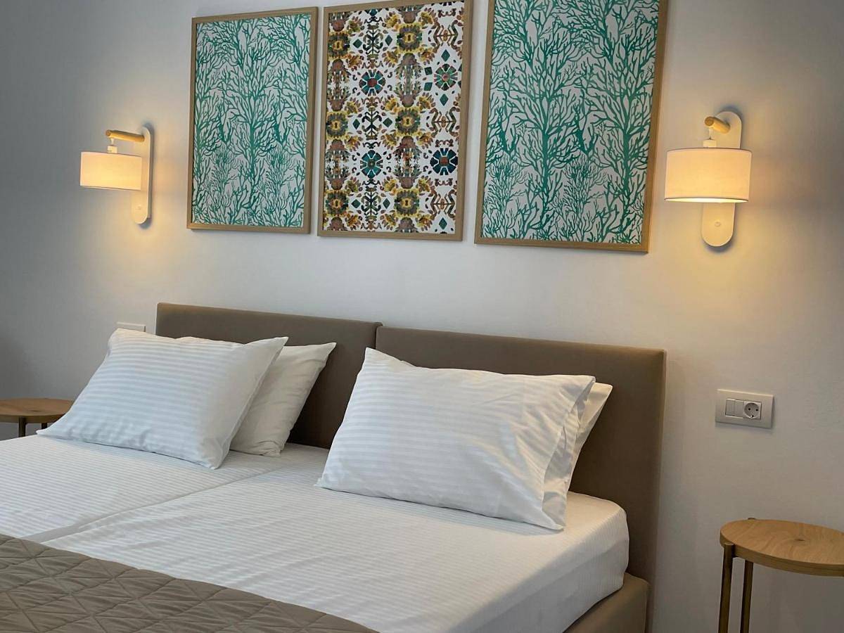 Standard Double or Twin Room with Balcony in Apollonia, Sifnos