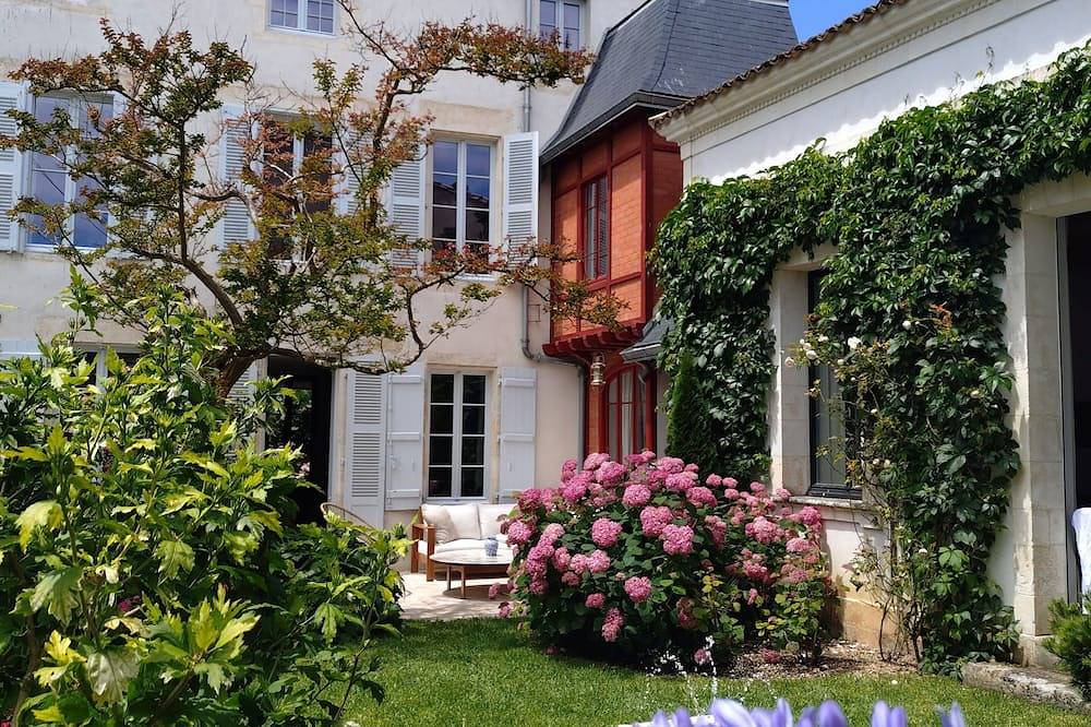 Luxueuse maison située à 30m du port de plaisance in Saint-Martin-de-Ré, Île de Ré