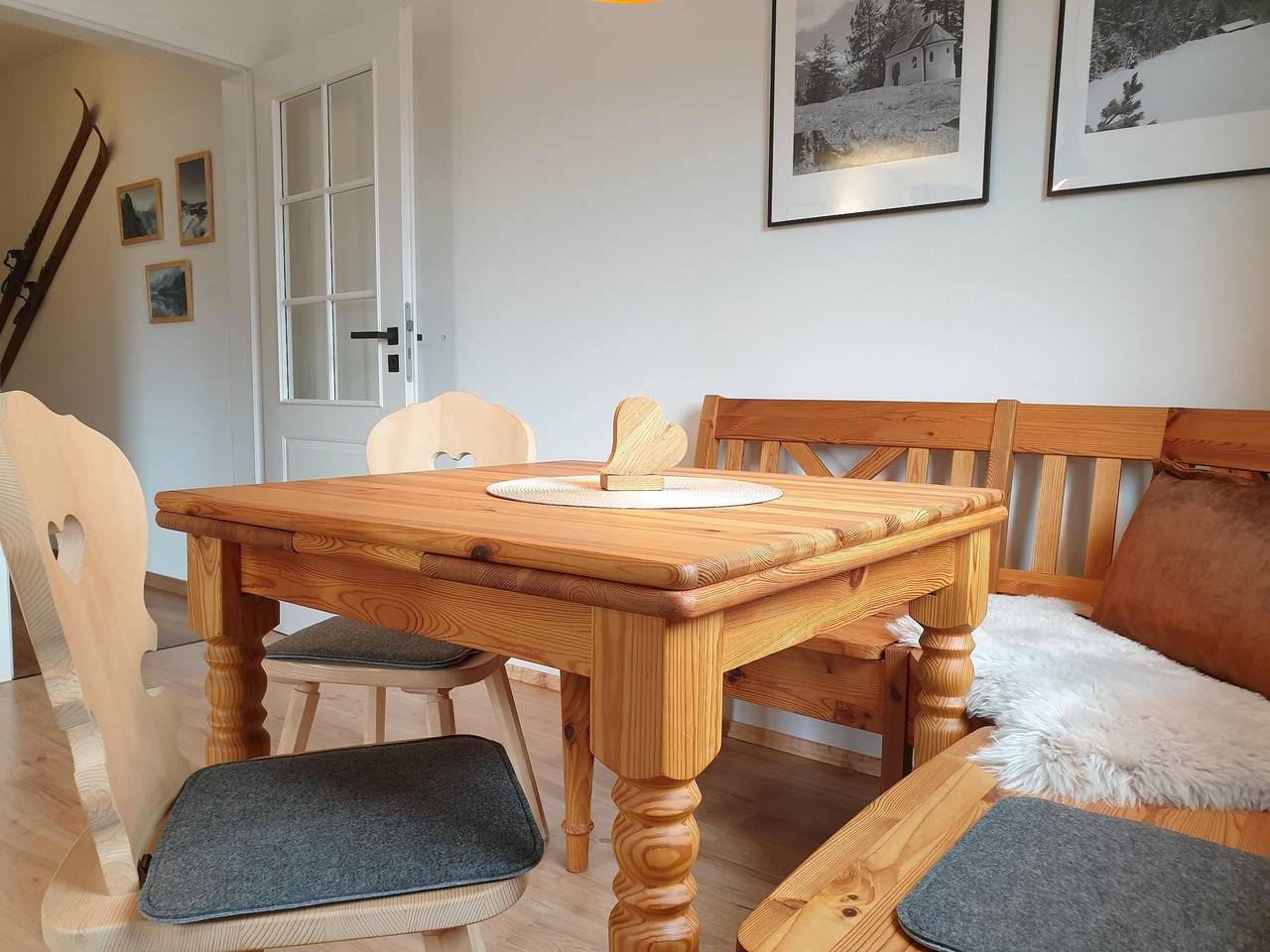 Ganze Ferienwohnung, "Nr. 3" Fewo Bergliebe, 1 Schlafraum, Dusche, Wc in Wallgau, Walchensee