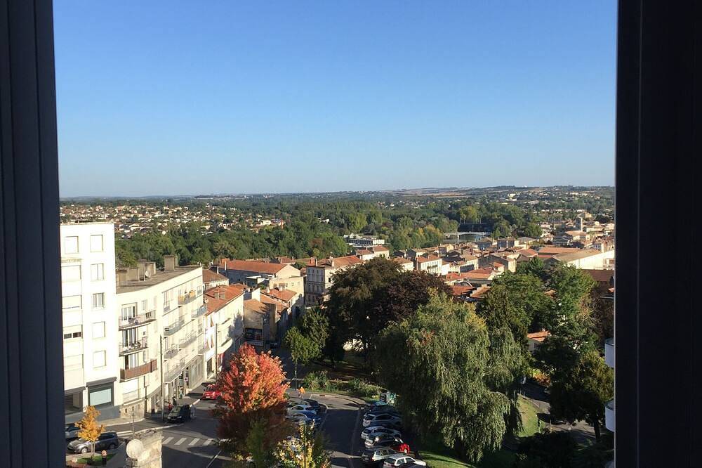 Entire apartment, Angoulême cosy apartment in the city center in Angoulême, Charente