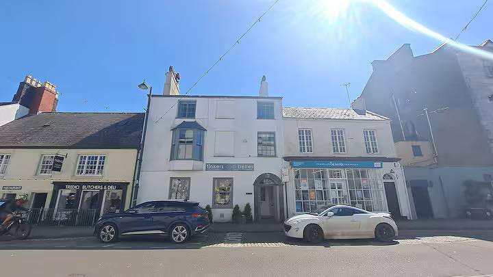 Holiday rental for 9 people, with garden and terrace in Beaumaris