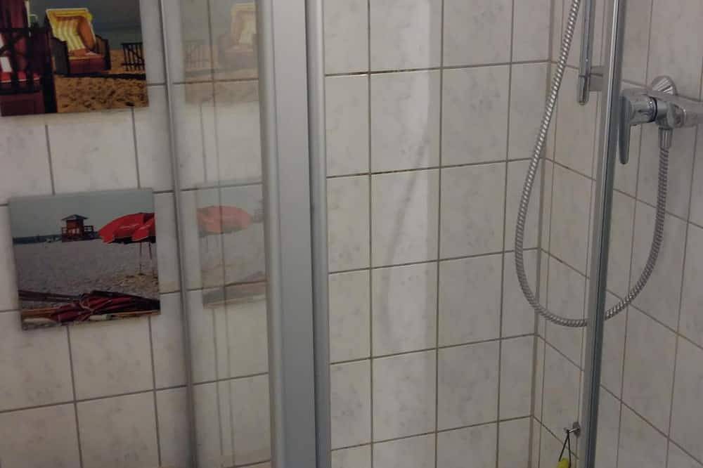 Ganze Wohnung, Sonniges Apartment in Jugendstilvilla im Ludwigsburger Süden in Ludwigsburg, Landkreis Ludwigsburg