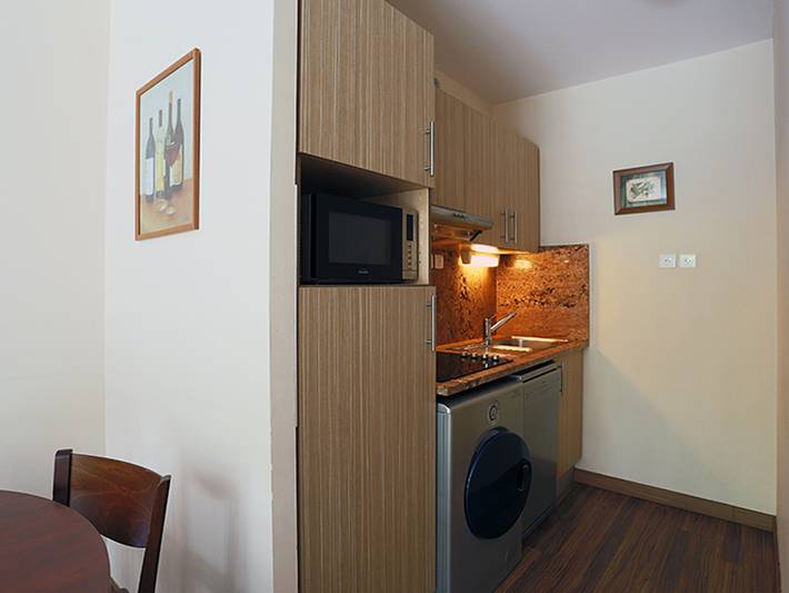 Gîte pour 6 personnes, avec piscine, animaux acceptés à Peyragudes - 2