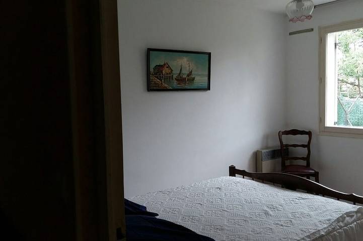 Location de vacances pour 6 personnes, avec jacuzzi ainsi que terrasse et jardin dans Cazaux - 2