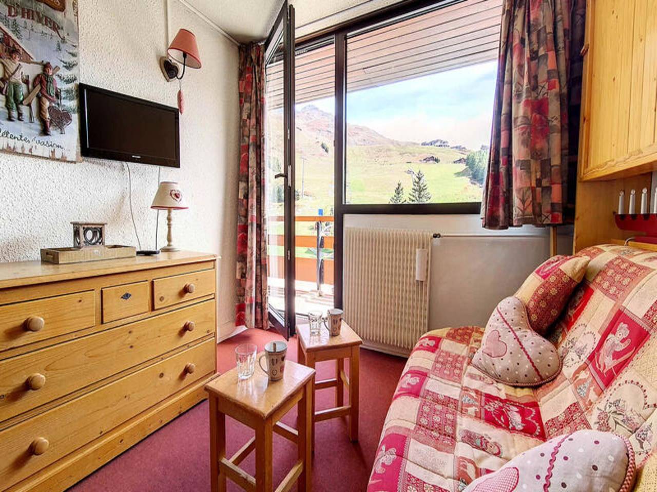 Ganze Wohnung, Apartment in Croisette mit Ski-In-Zugang in Les Menuires, Saint-Martin-de-Belleville