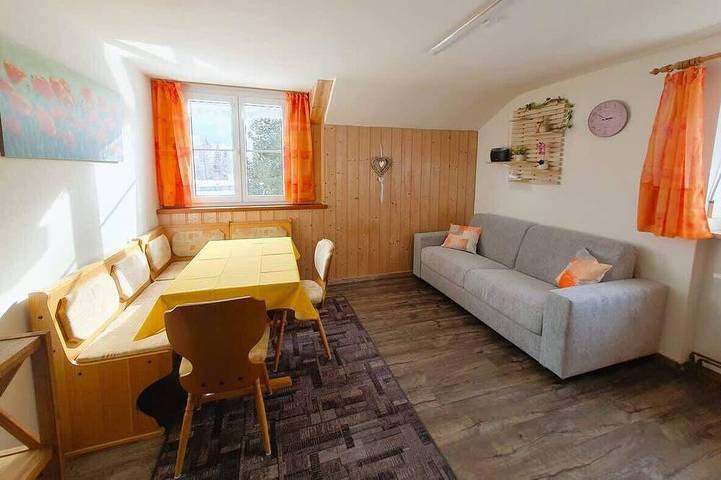 Ferienhaus für 4 Personen, mit Balkon in Nesselwang