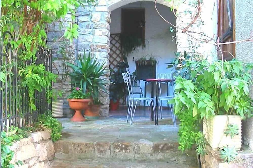 Ganze Wohnung, Casa Vita Bella - Ferienwohnung an der Blumenriviera - Qualitaet zum Guten Preis in Diano San Pietro, Riviera di Ponente