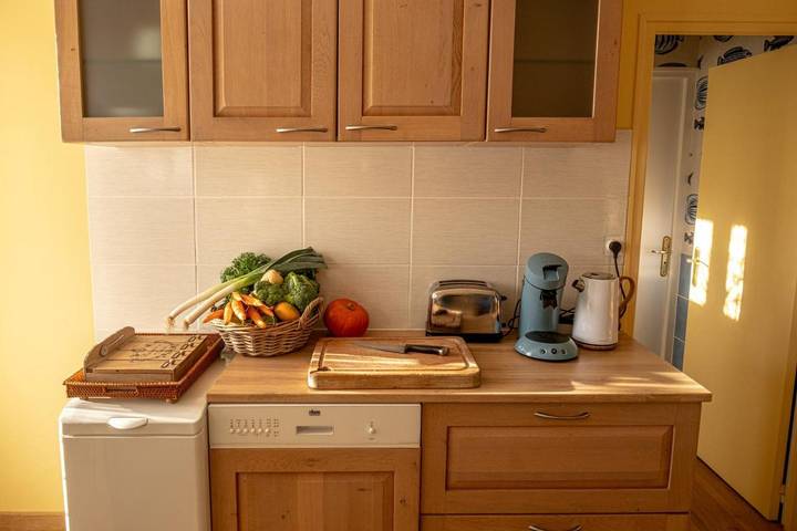 Gîte pour 12 personnes, avec terrasse, animaux acceptés à Saint-Germain-de-Marencennes - 3