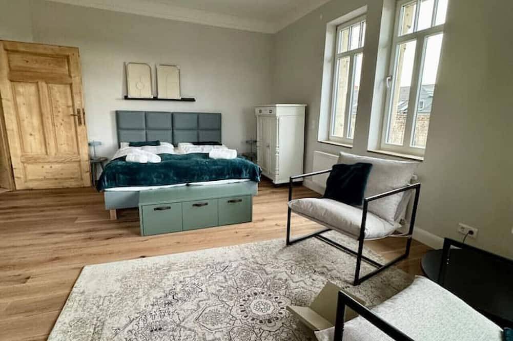 Entire apartment, Central apartment for 4, 2 bedrooms in Fürth, Franconia