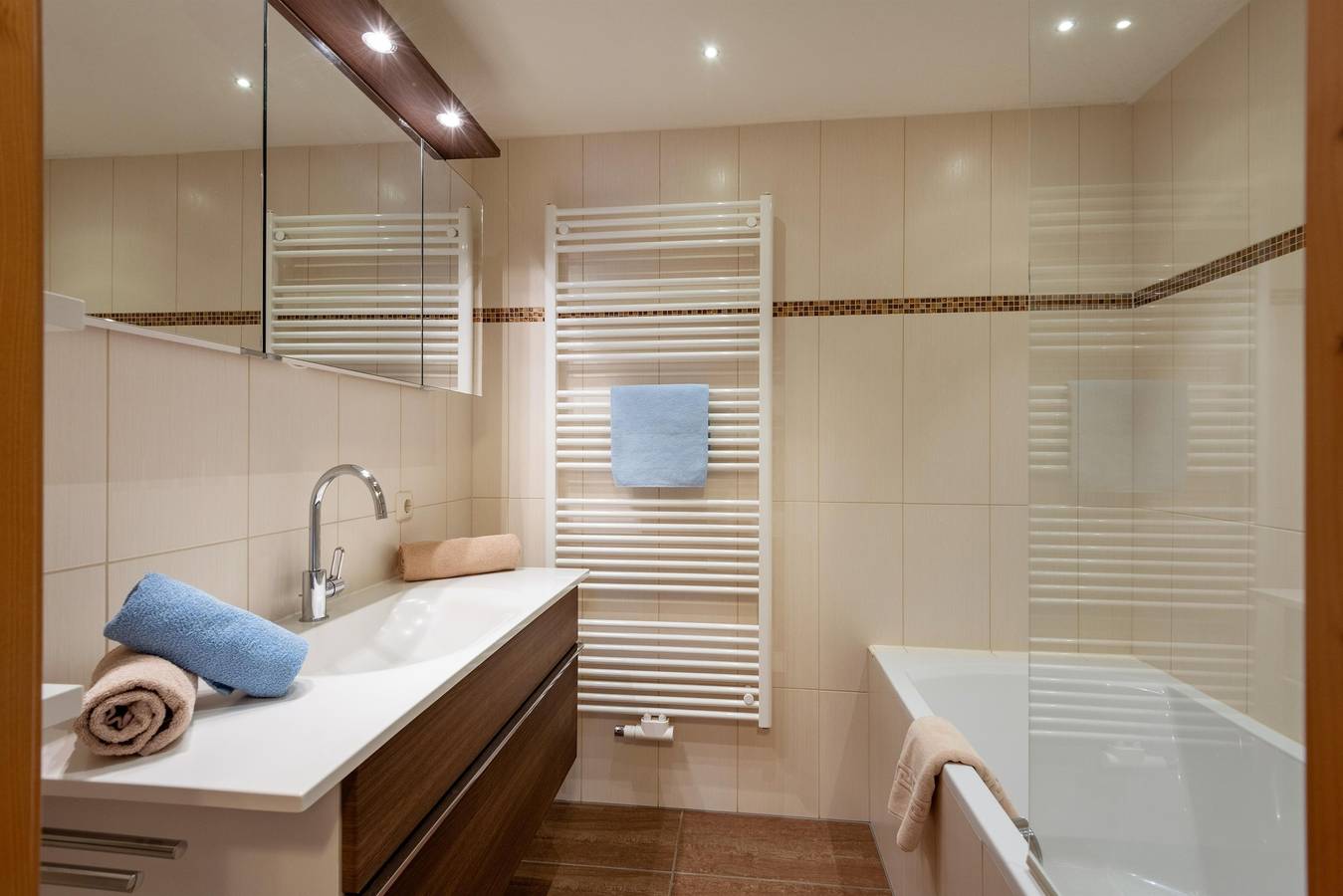 Ganze Ferienwohnung, Appartement 4, 2 Sr in Ellmau - SkiWelt, Ellmau