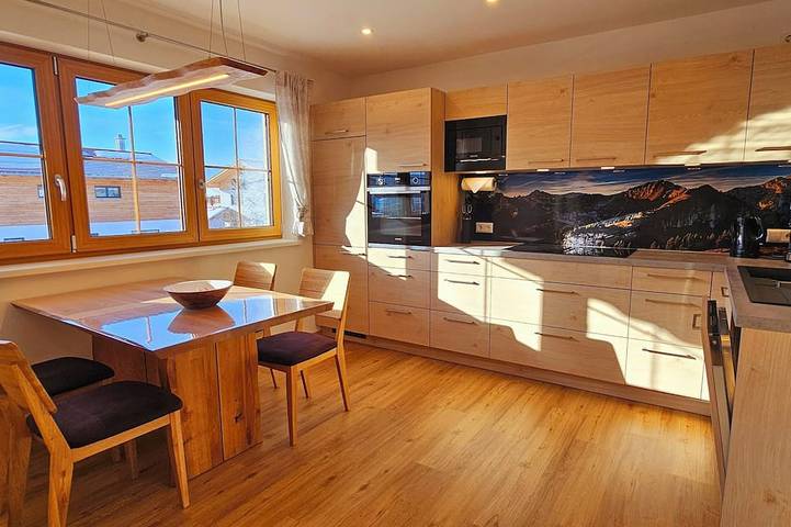 Ferienwohnung für 4 Personen, mit Balkon und Sauna in Halblech