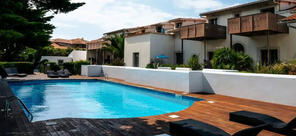 Villa pour 10 personnes, avec terrasse ainsi que vue et piscine à Anglet - 2