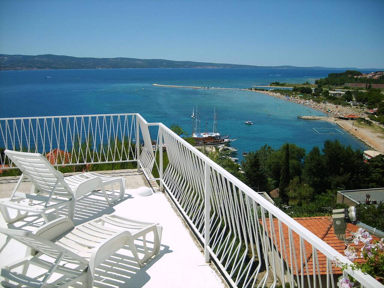 Entire apartment, Apartments Ivan in Omiš (Dalmatia), Omiš-Riviera
