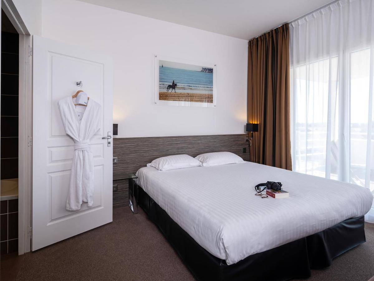 Golden Tulip La Baule in La Baule-Escoublac, Côte d'Amour
