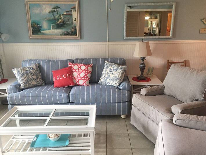 Villa for 6 people, with yard and pool in South Carolina