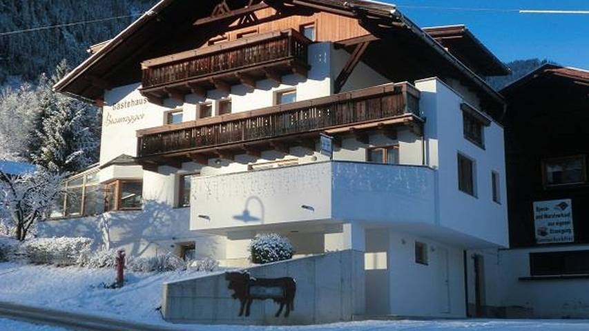 Ferienwohnung für 4 Personen, mit Terrasse in Oetz