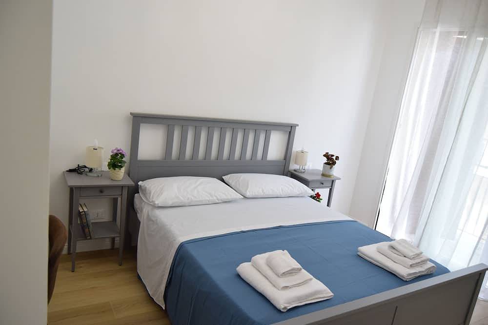 Comfortable apartment near the sea and near Palermo, Sicily in Terrasini, Palermo Province