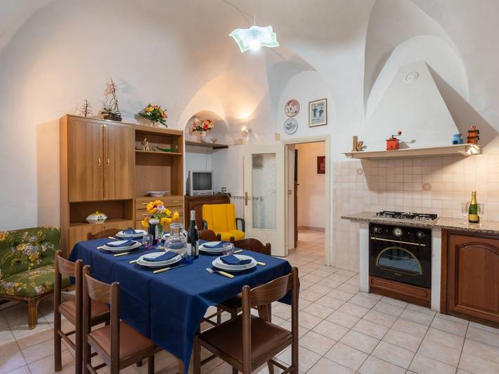 Ferienhaus für 6 Personen, mit Garten und Terrasse sowie Ausblick in Cipressa - 2