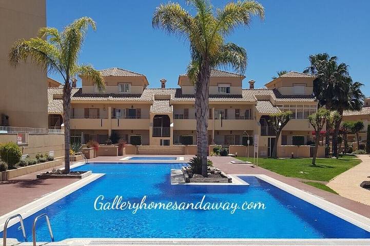 Holiday home for 5 people, with terrace and pool - 1