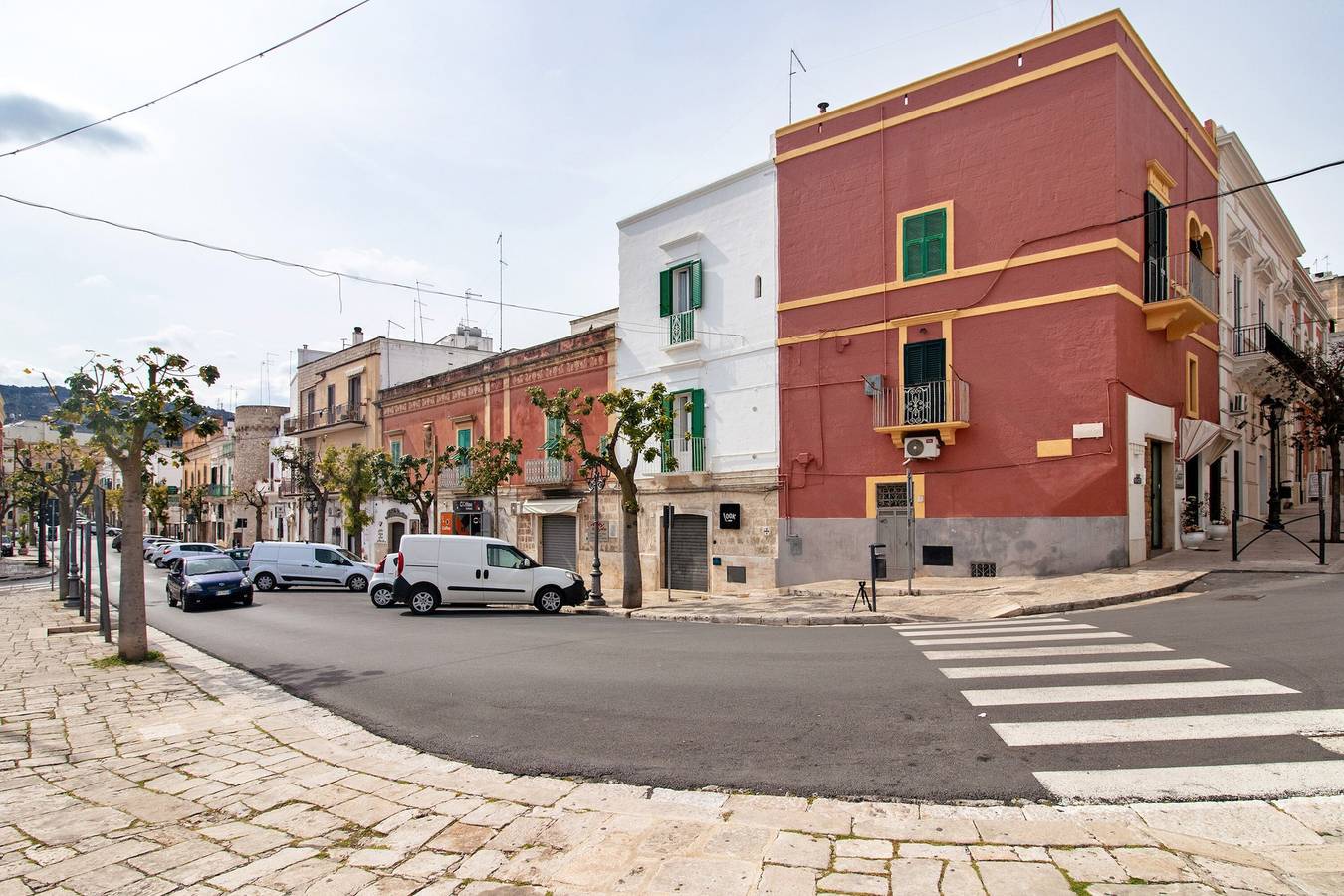 Ganze Wohnung, Ferienwohnung 'Alcova' mit Balkon, Wi-Fi und Klimaanlage in Fasano, Salento