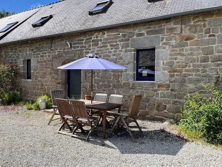 Gîte pour 6 personnes, avec piscine, adapté aux familles
