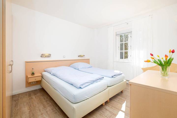 Ferienwohnung für 10 Personen, mit Garten und Sauna in Norddorf - 4