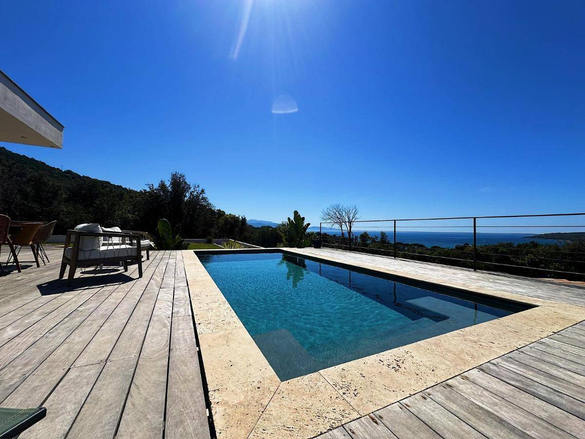 Villa with Private Pool in Sagone, Coggia