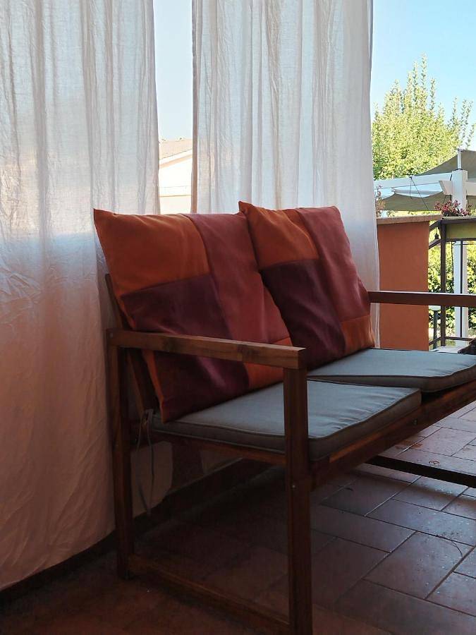 Casa vacanza per 4 persone, con Balcone e Terrazza nonché Giardino e Vista lago a Ronciglione