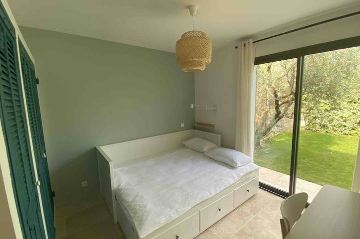 Location de vacances pour 6 personnes, avec jardin et terrasse à Gémenos - 4