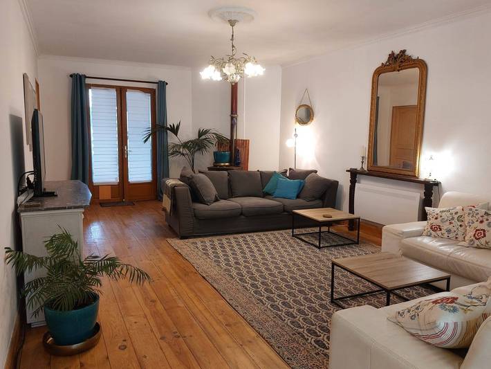 Location de vacances pour 10 personnes, avec jardin à Tourbes - 4