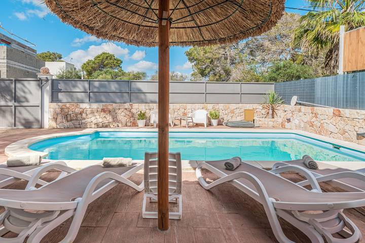 Finca mit Hund für 6 Personen, mit Garten, mit Haustier in Santanyí - 2