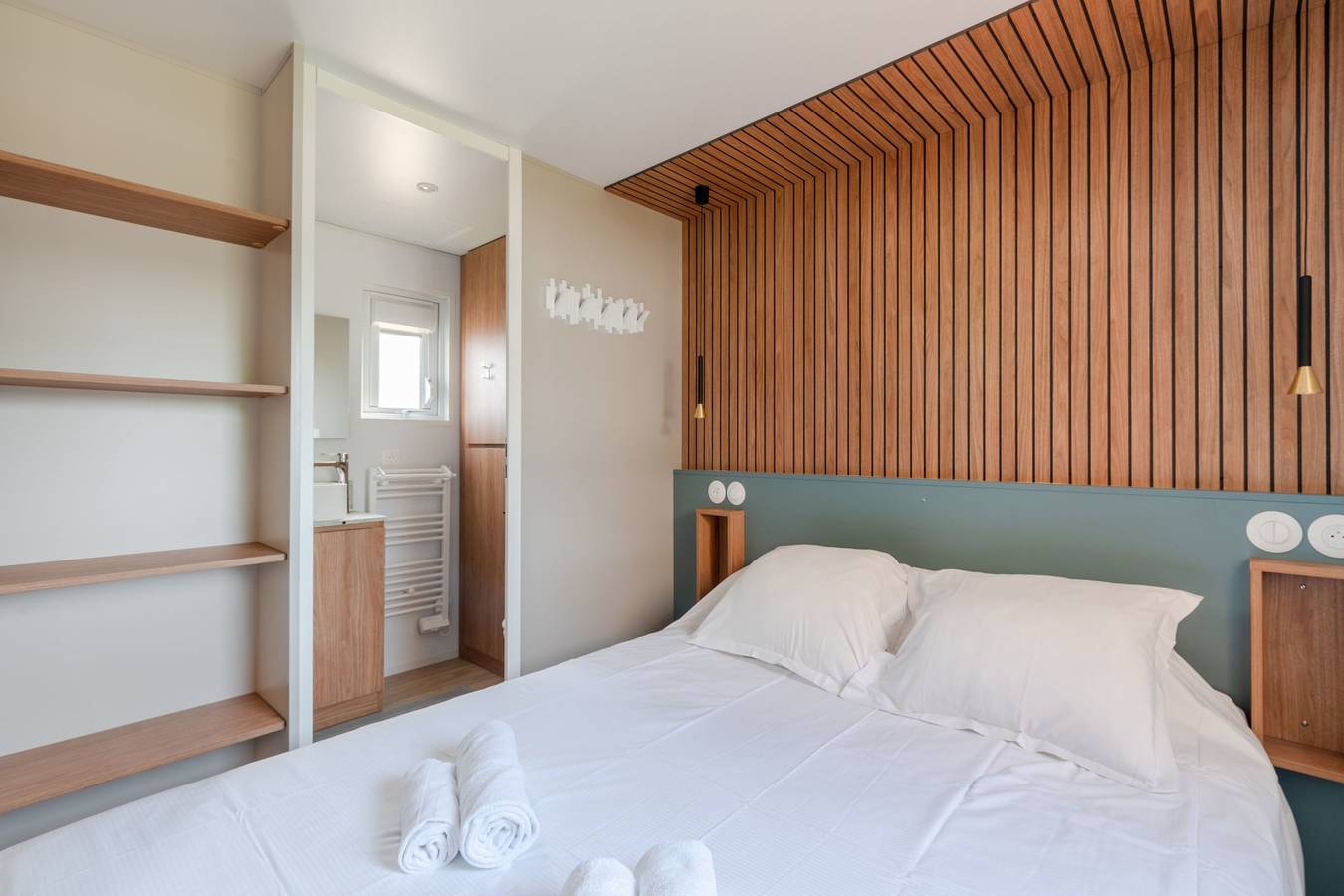 Mobil-home 40m² - Piscine - Jardin in Bourgneuf-en-Retz, Côte de Jade