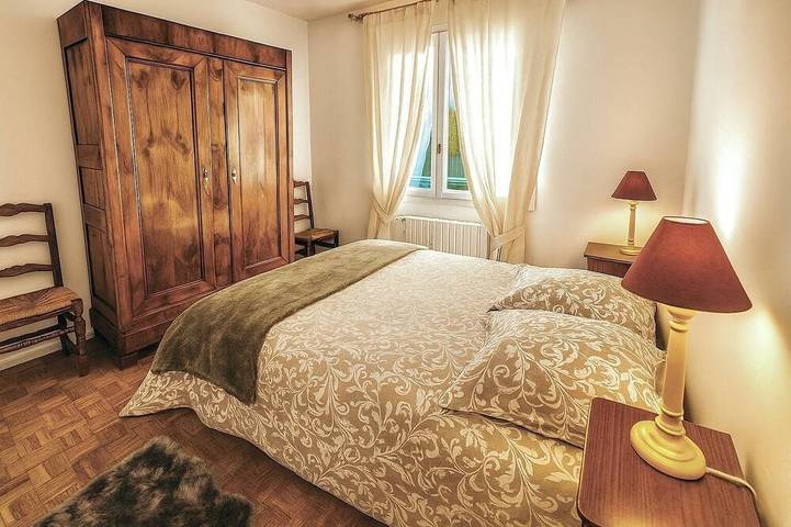 Location de vacances pour 10 personnes, avec terrasse et jardin à Pocé-sur-Cisse - 4