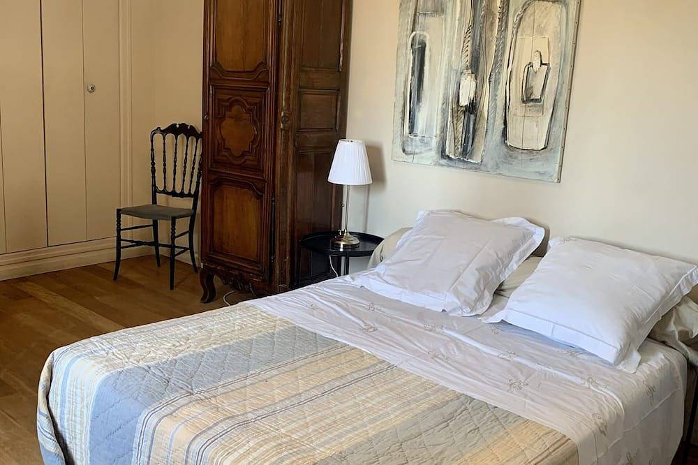 Große Villa, Schwimmbad, in der Nähe von Aix en Provence Zentrum. 3000 € die Woche in Le Tholonet, Aix-en-Provence und Umgebung