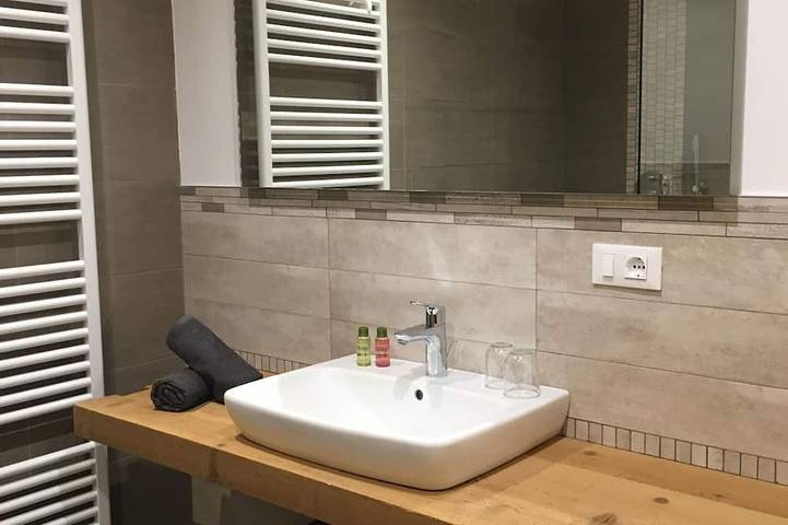 Ganze Wohnung, App. St. Sebastian im gemütlichen Chalet mit Garten und Terrasse in Tisens, Nonsberggruppe