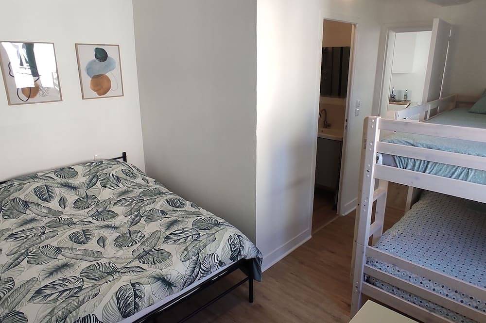 Appartement entier, Appt #4 cosy plein centre de Conches in Conches-en-Ouche, Région d'Évreux