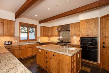 Lodge for 11 Guests in Teton Village, Bridger-Teton National Forest, Picture 1