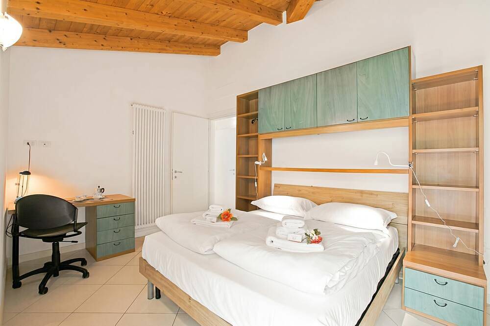 Sara’s Garden Home, Arco, Italy in San Giorgio (Trient), Arco