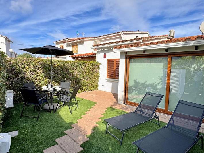 Casa de vacaciones para 4 personas, con Jardín y Piscina en Dénia
