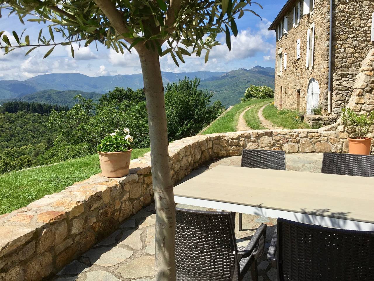 Appartement entier, Gîte Bruen in Vals-les-Bains, Parc naturel régional des Monts d'Ardèche