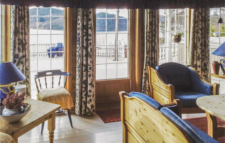 Ferienhaus für 5 Personen mit Terrasse in Lyngdal