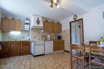 Maison De Vacances pour 4 Personnes dans Ceilloux, Région de Clermont-Ferrand, Photo 1