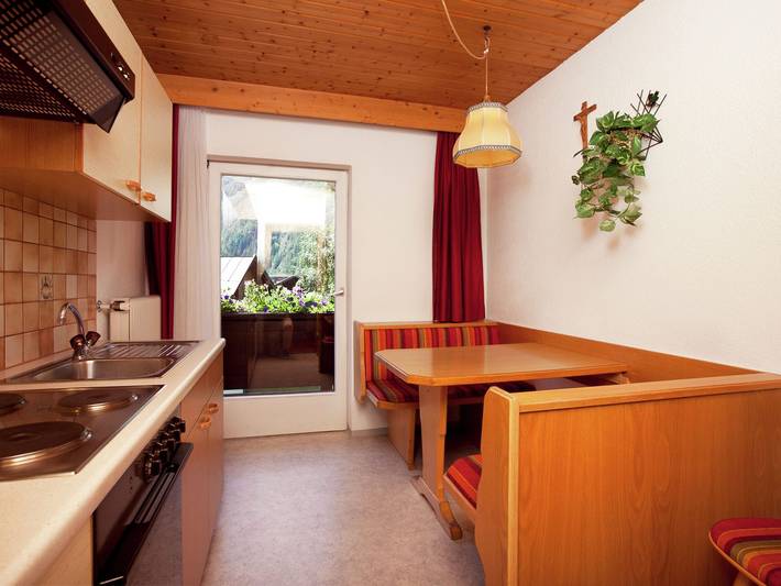 Ganze Wohnung, Wohnung in Österreich mit Bergblick in Stubaier Alpen, Längenfeld
