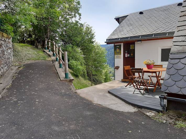 Gîte pour 4 personnes, avec terrasse