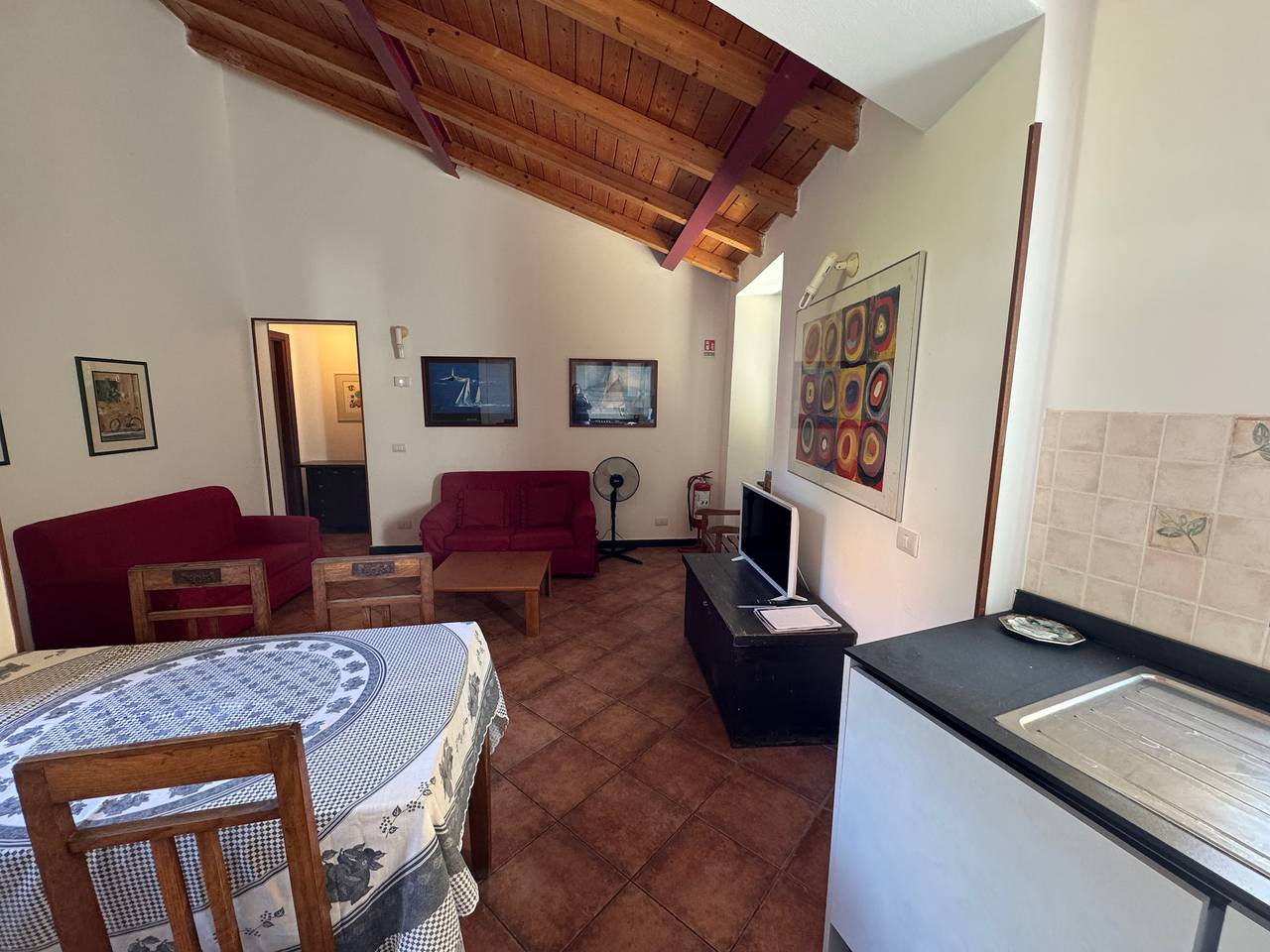Entire apartment, La Gemma di Monterosso central & near best bea... in Monterosso al Mare, Monterosso al Mare Municipality